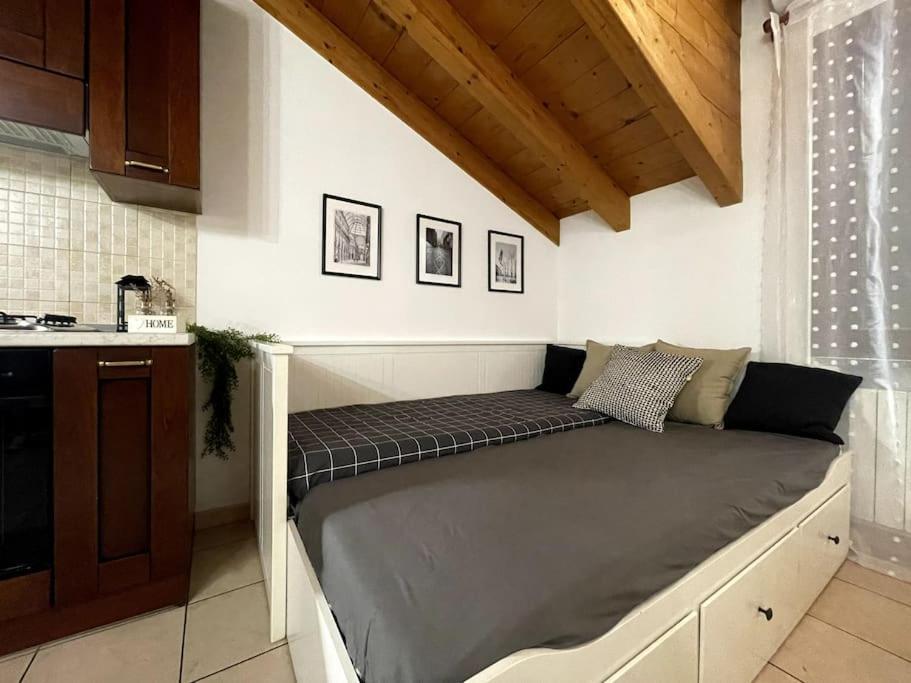 Mansarda Antica Milano Apartment San Giuliano Milanese Bagian luar foto