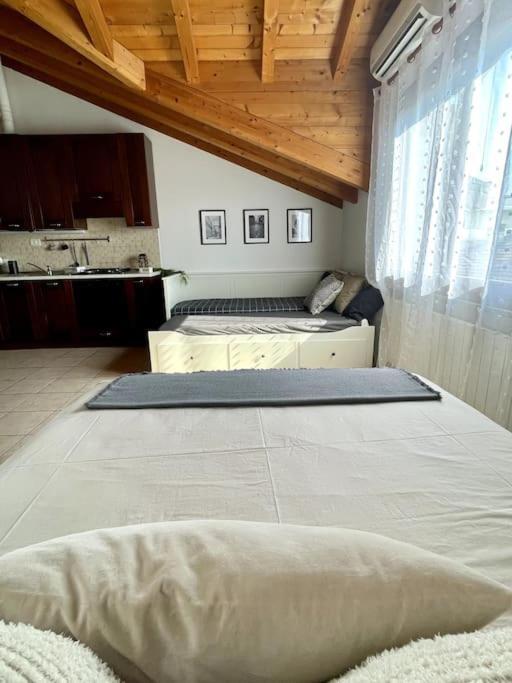 Mansarda Antica Milano Apartment San Giuliano Milanese Bagian luar foto